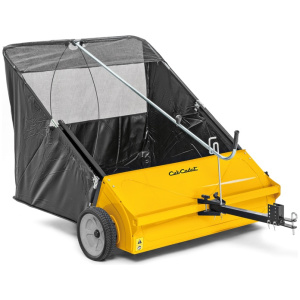 Ťahaný zberač trávy a lístia Cub Cadet